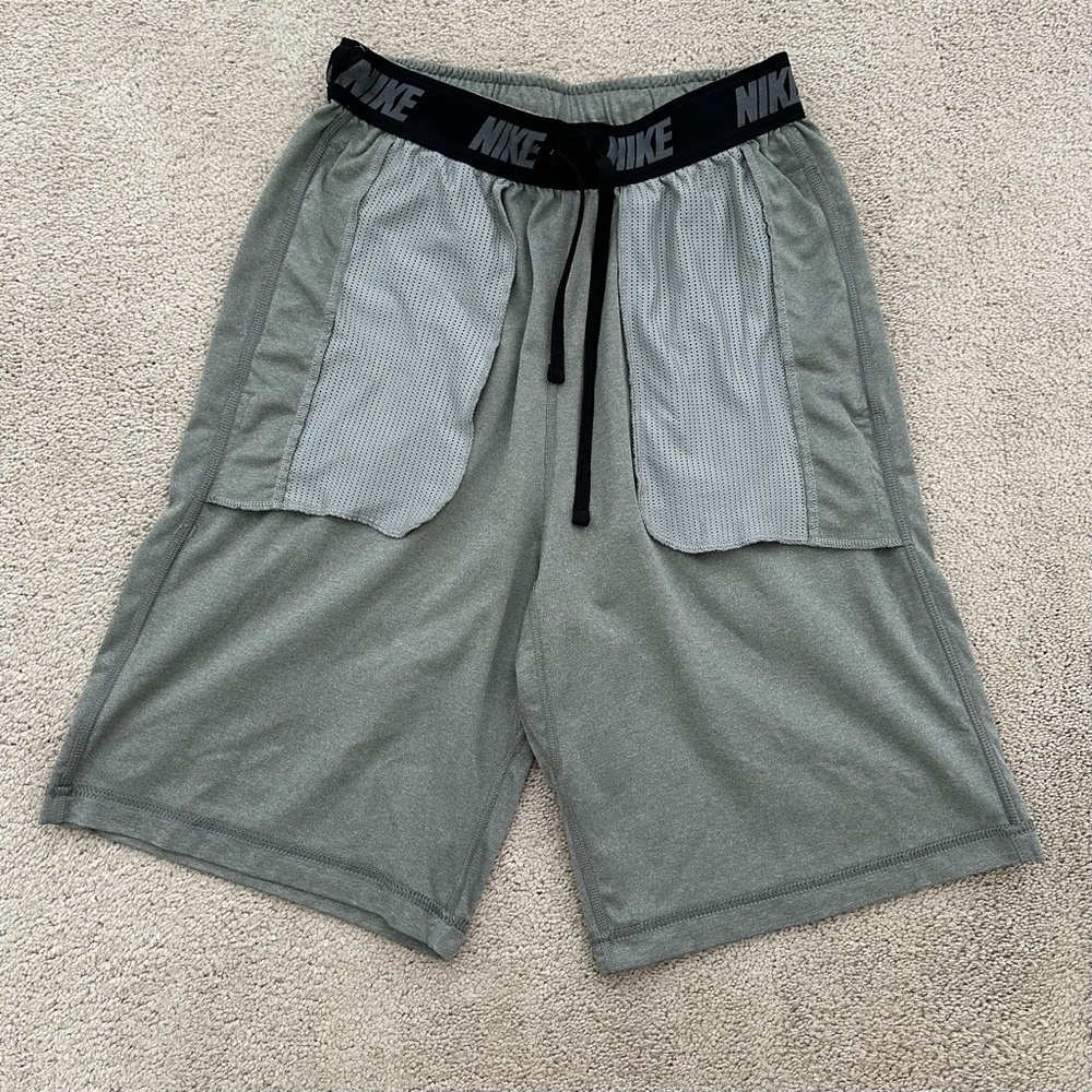 Nike Grey Dri-Fit Basketball Shorts - Athletic Athleisure Workout Running - Picture 15 of 15